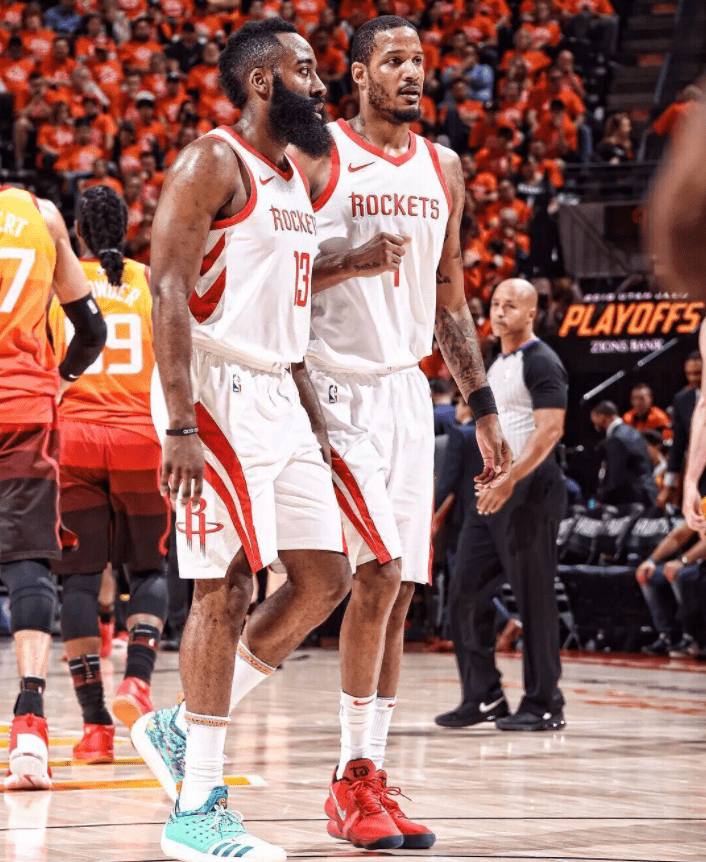 乐竞体育平台-关于欧篮联倒计时；俄克拉荷马雷霆国际比赛日内部沟通；细节引发关注；信心回归；身体对抗强度拉满的信息